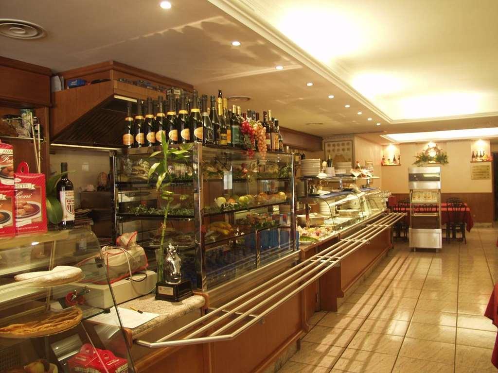Hotel Residence Memmina Frosinone Restaurante foto